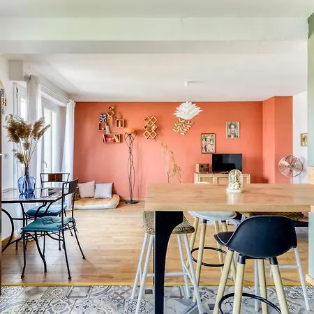 Apartment Chez Celia Vue Cite Medievale - Parking